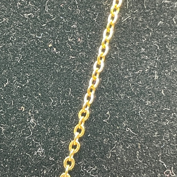 Gold Tone White Czech Glass Hand Beaded Snowflake Pendant Necklace - Picture 10 of 11